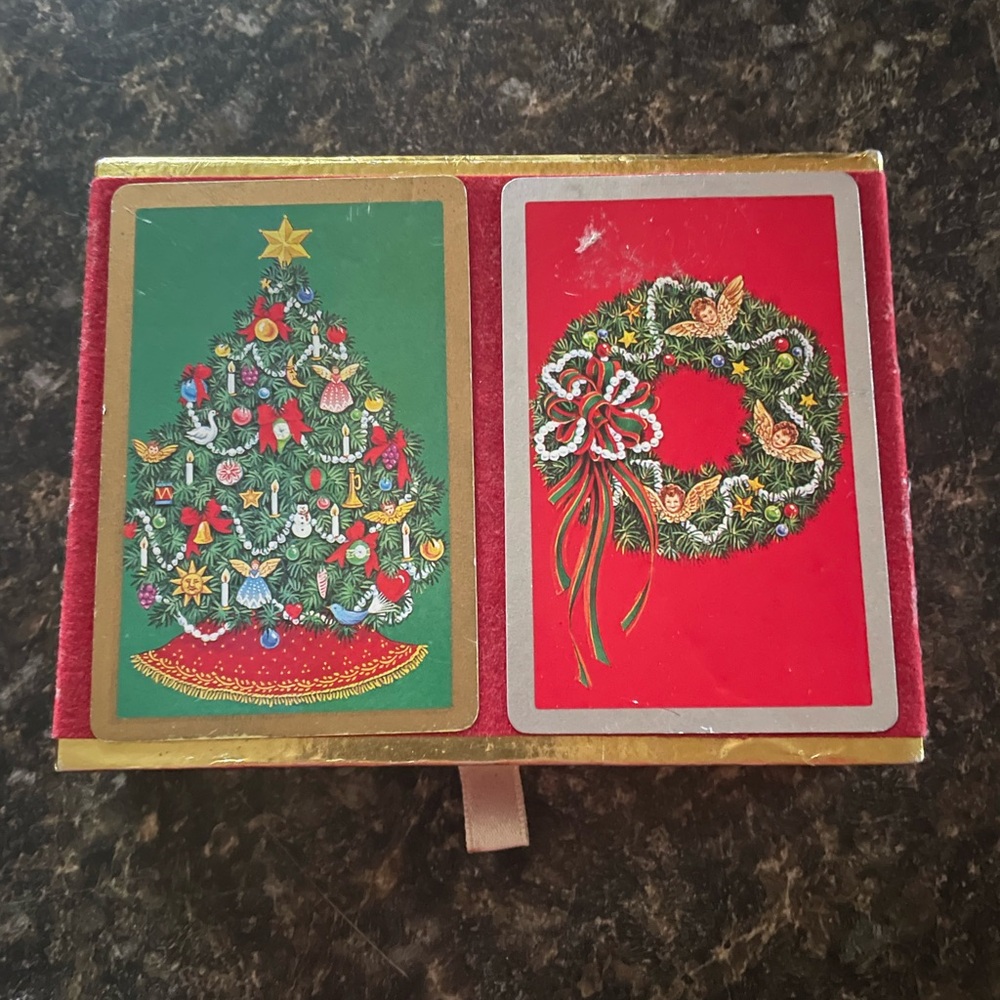 Festive Holiday Card Set with Christmas Tree and Wreath Design